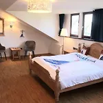 Sassenhof 3*